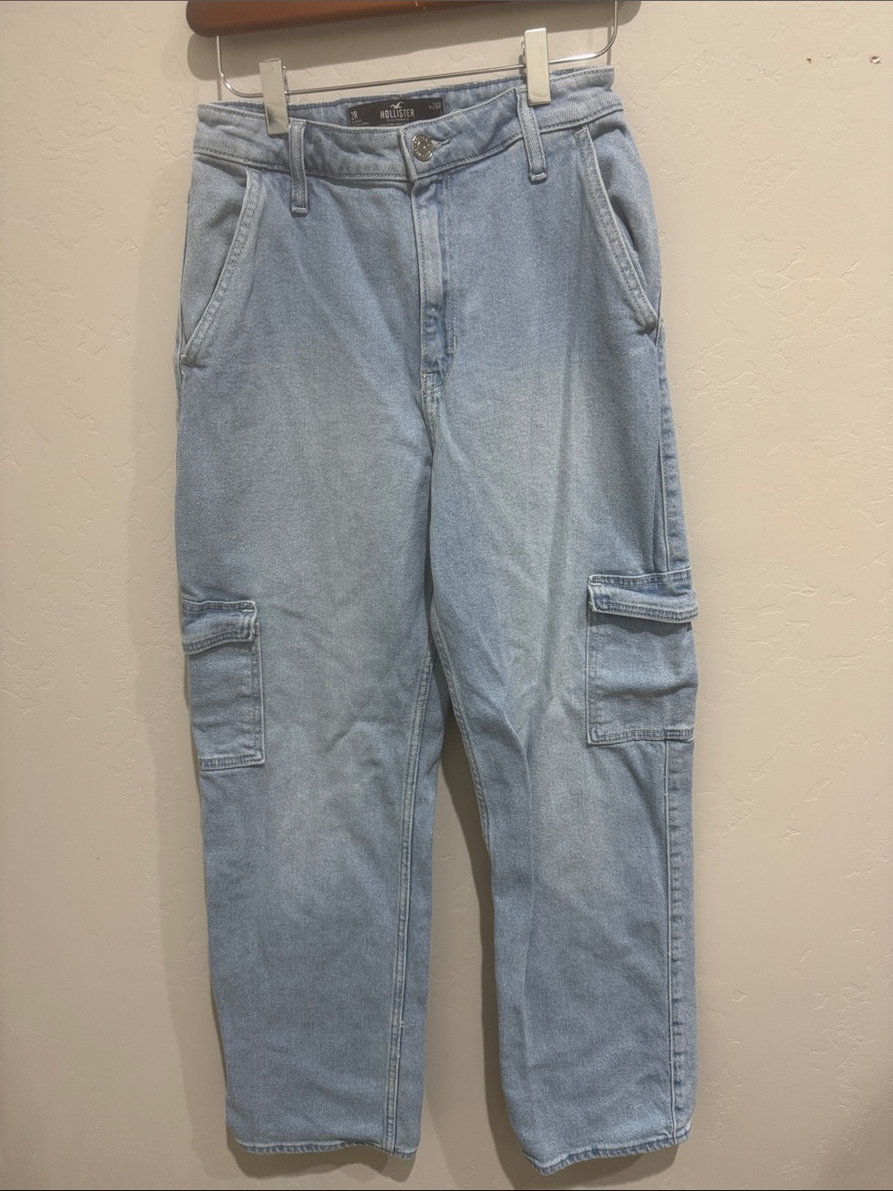 Hollister Cargo Jeans